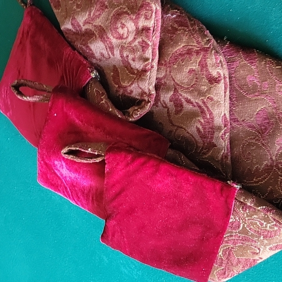 Set of 3 Stockings - Picture 4 of 5